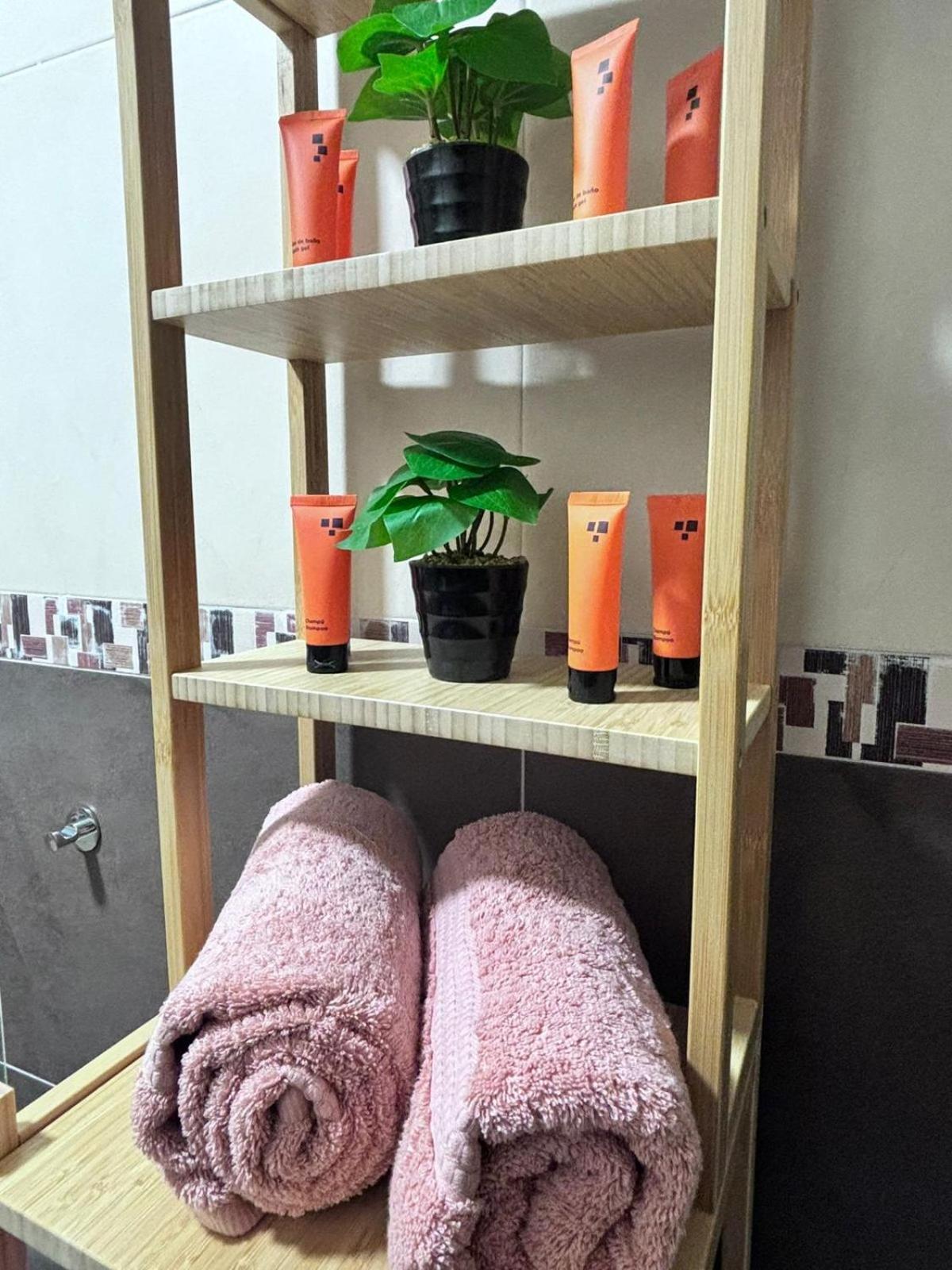 ソティージョ・デ・ラ・アドラダCasita El Gorrionアパートメント エクステリア 写真